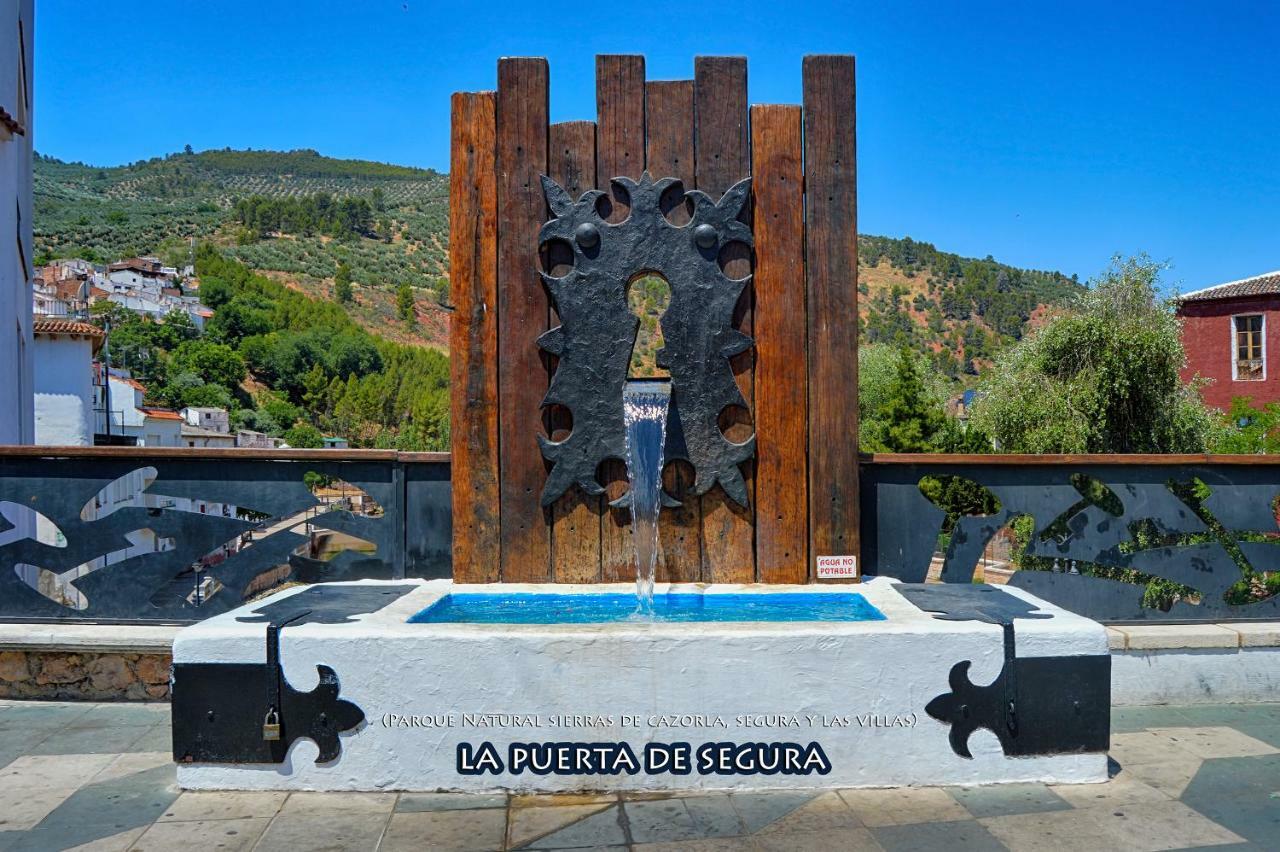 La Puerta de Segura La Vieja Parra 게스트하우스 외부 사진